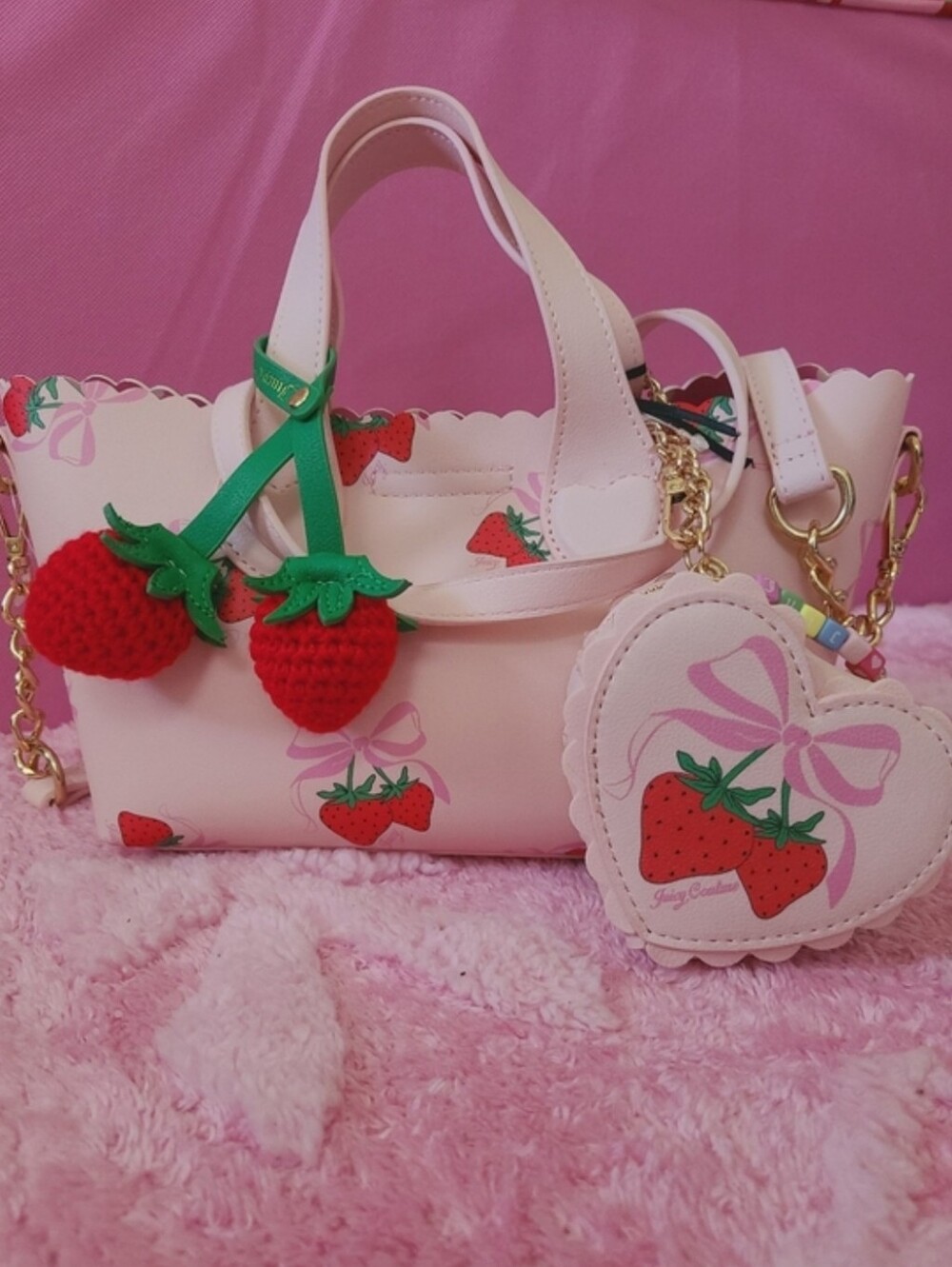 Juicy Couture Bag 🍓 - Picture 6 of 6